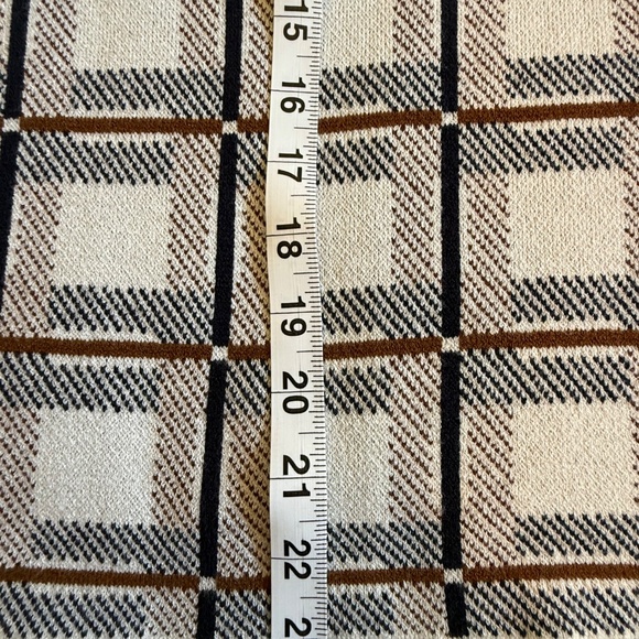 Ann Taylor Pencil Skirt - Picture 6 of 8